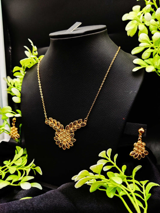 Zircon Floral Pendant Necklace & Earring Set - Delicate Elegance ✨🌸