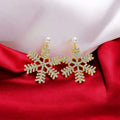 Shimmering Snowflake Crystal Earrings - Your Winter Wonderland Elegance!