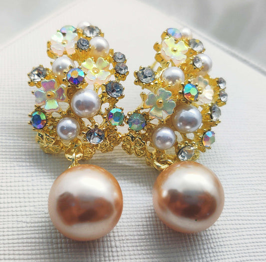 Luxurious Crystal Blossom Pearl Earrings ✨ – A Masterpiece of Elegance and Charm!