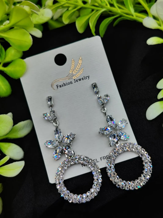 Dazzling Crystal Flower & Circle Drop Earrings - Modern Glamour & Tarnish-Free ✨💎🌸