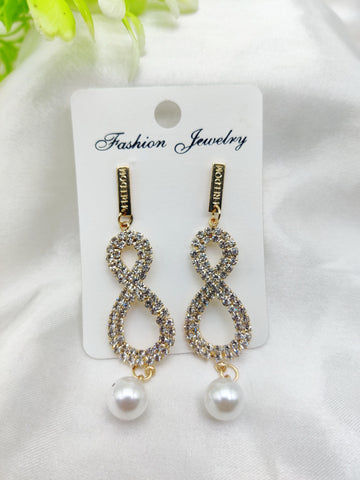 Dazzling CZ Crystal & Pearl Infinity Drop Earrings - Fashion Jewelry & Tarnish-Free ✨💎⚪