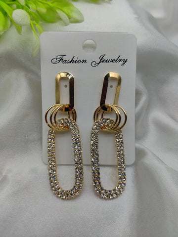 Dazzling CZ Crystal Link Drop Earrings - Fashion Jewelry & Tarnish-Free ✨💎