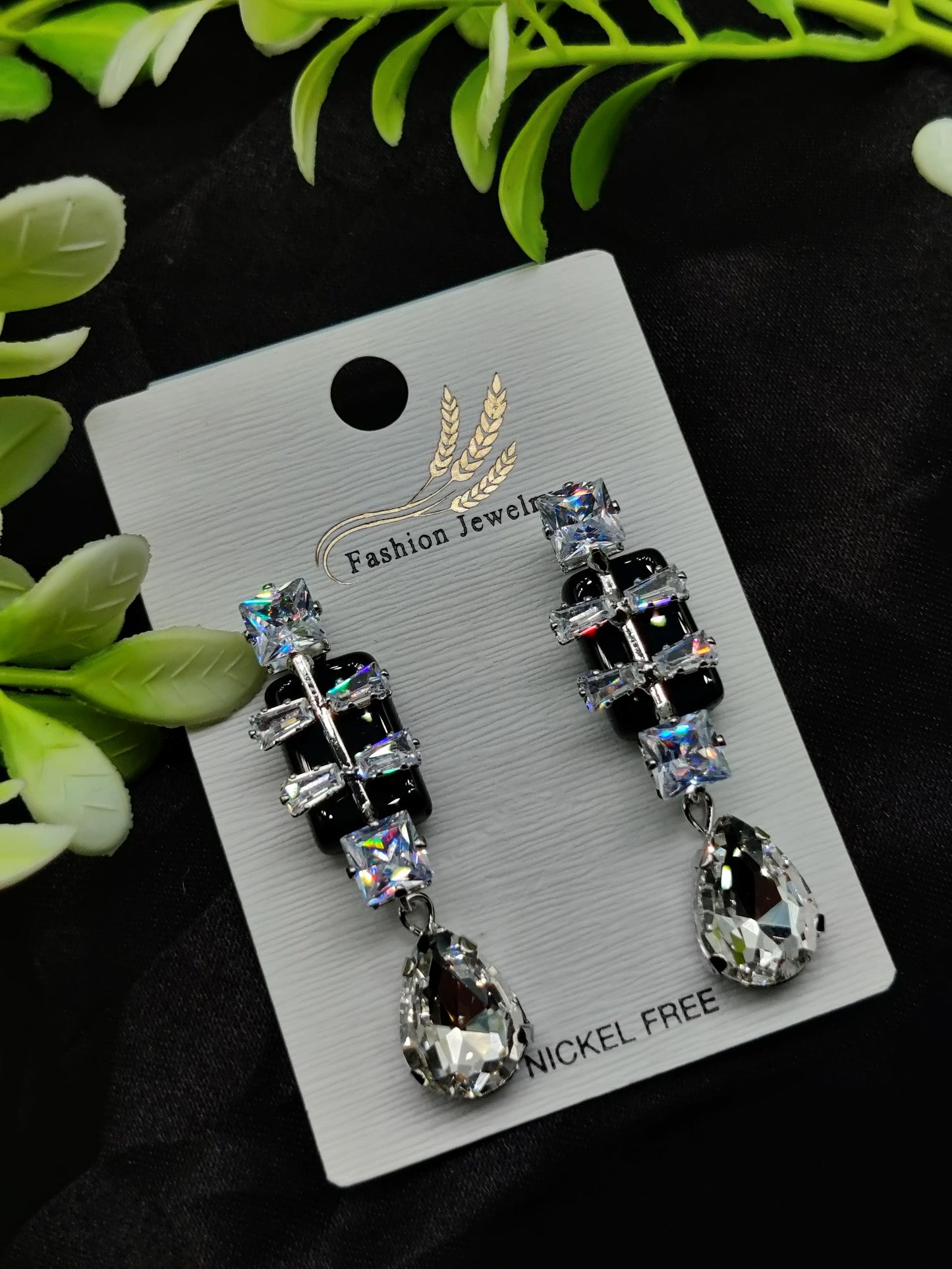 Dazzling Black & Clear Crystal Teardrop Earrings - Nickel Free & Tarnish - Free ✨💎🖤 - Dynamic Deals