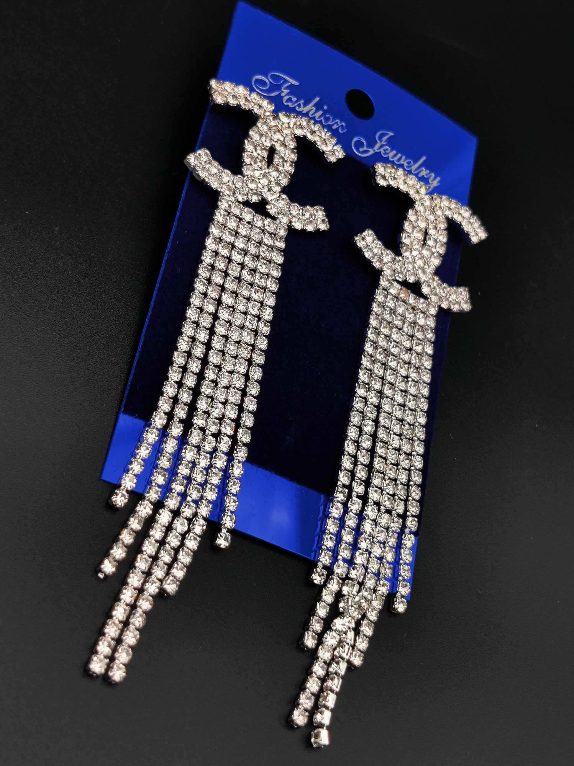 Dazzling Chanel Crystal Drop Earrings - Statement Sparkle & Tarnish - Free ✨💎 - Dynamic Deals