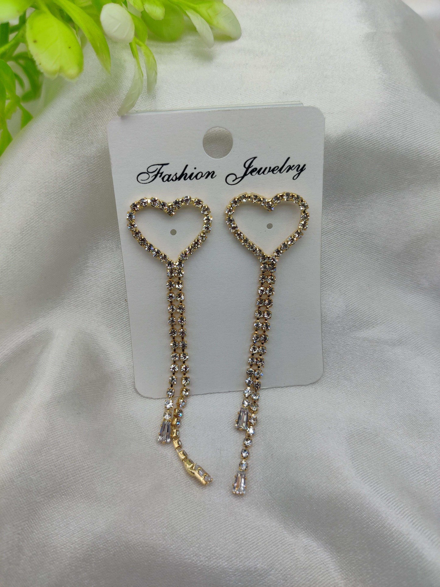 Dazzling CZ Crystal Heart & Tassel Earrings - Fashion Jewelry & Tarnish - Free ✨💎❤️ - Dynamic Deals