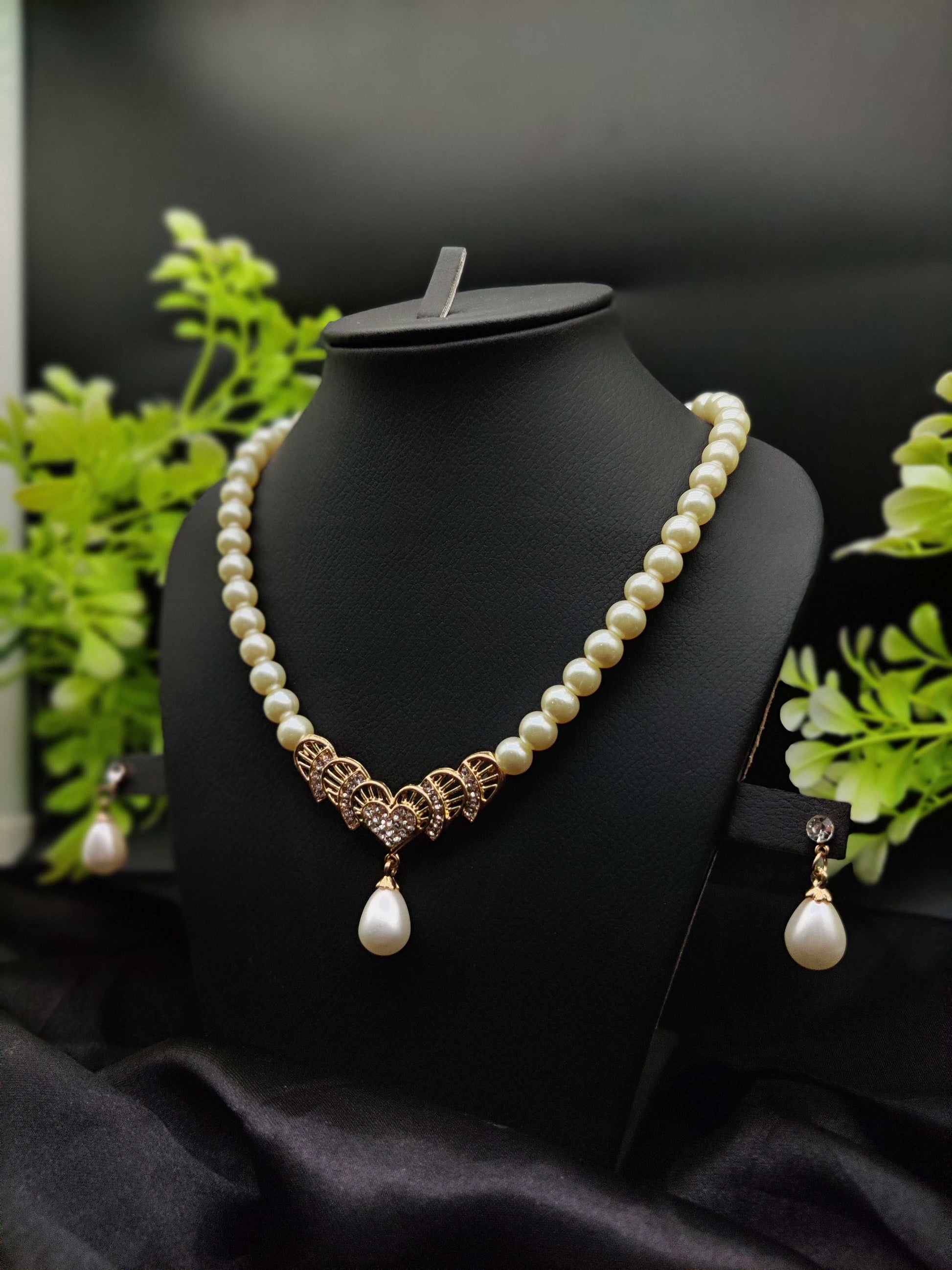 Pearl & Zircon Heart Pendant Necklace & Earring Set - Timeless Glamour ✨🤍💎 - Dynamic Deals