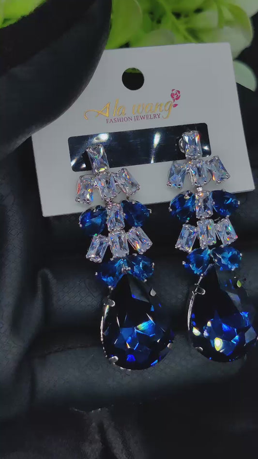 Blue Zircon Crystal Drop Earrings - Elegant & Tarnish-Free ✨💎💙