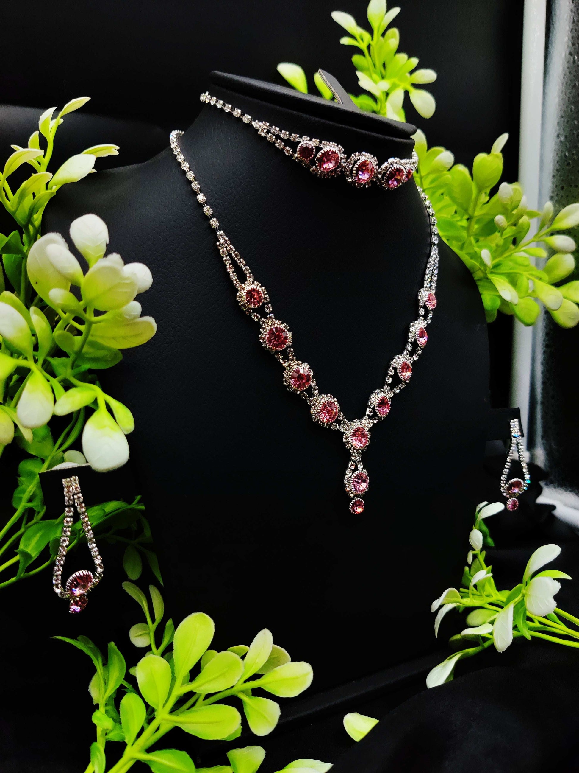 Radiant Zircon Necklace, Bracelet & Earring Set - Timeless Beauty ✨💎 - Dynamic Deals