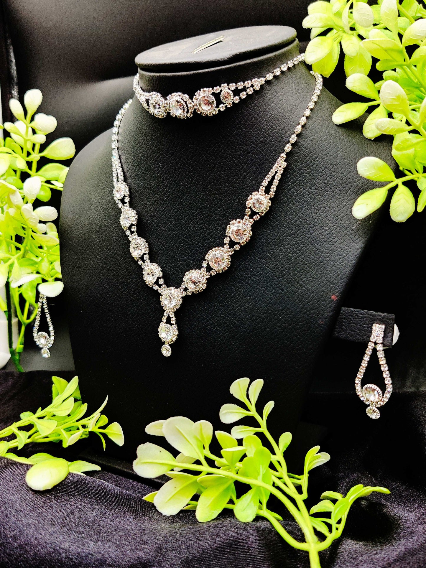 Regal Zircon Necklace, Bracelet & Earring Set - Triple the Sparkle ✨💎 - Dynamic Deals