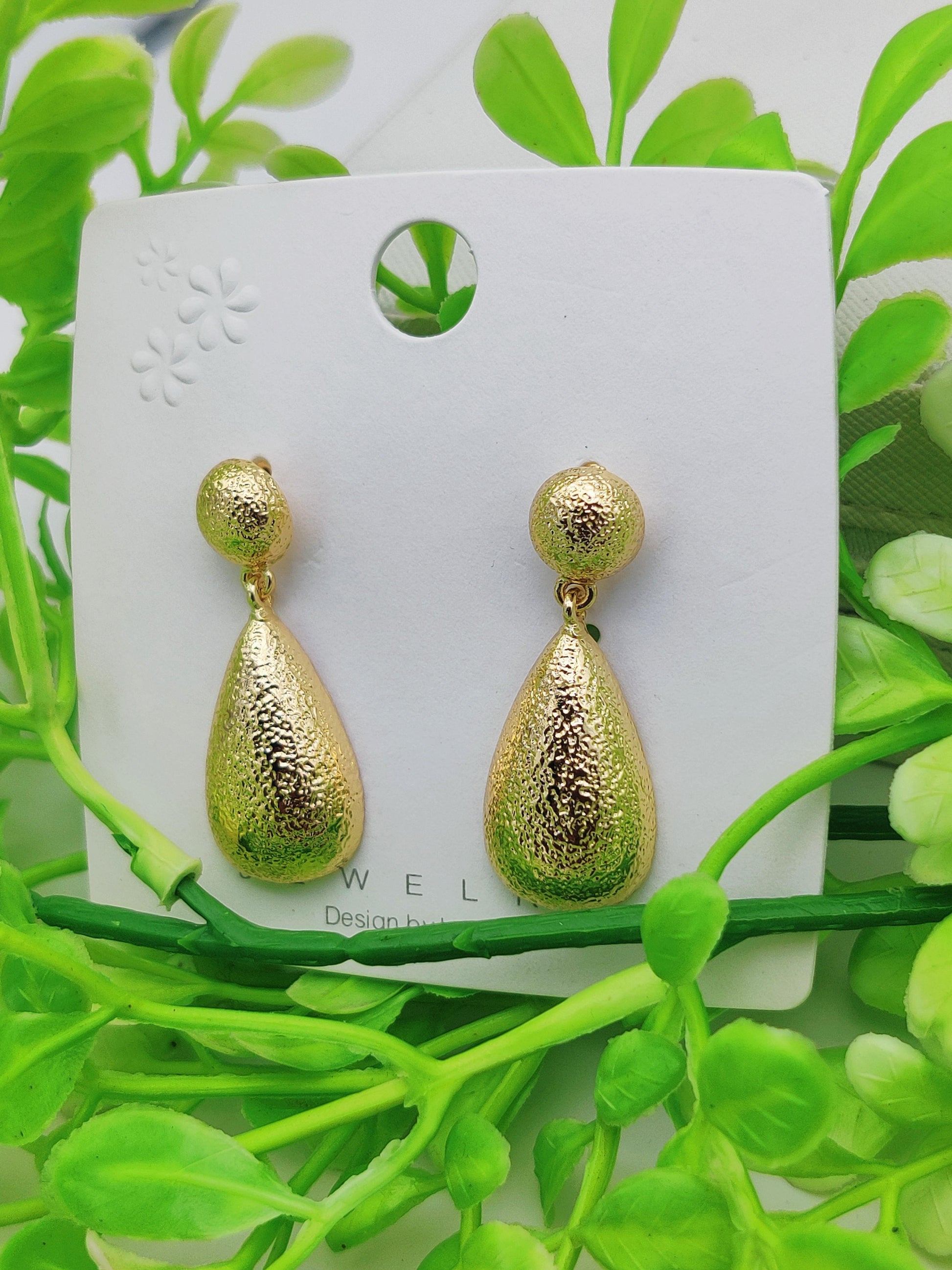 Textured Teardrop Earrings - Elegant & Tarnish - Free ✨💧 - Dynamic Deals
