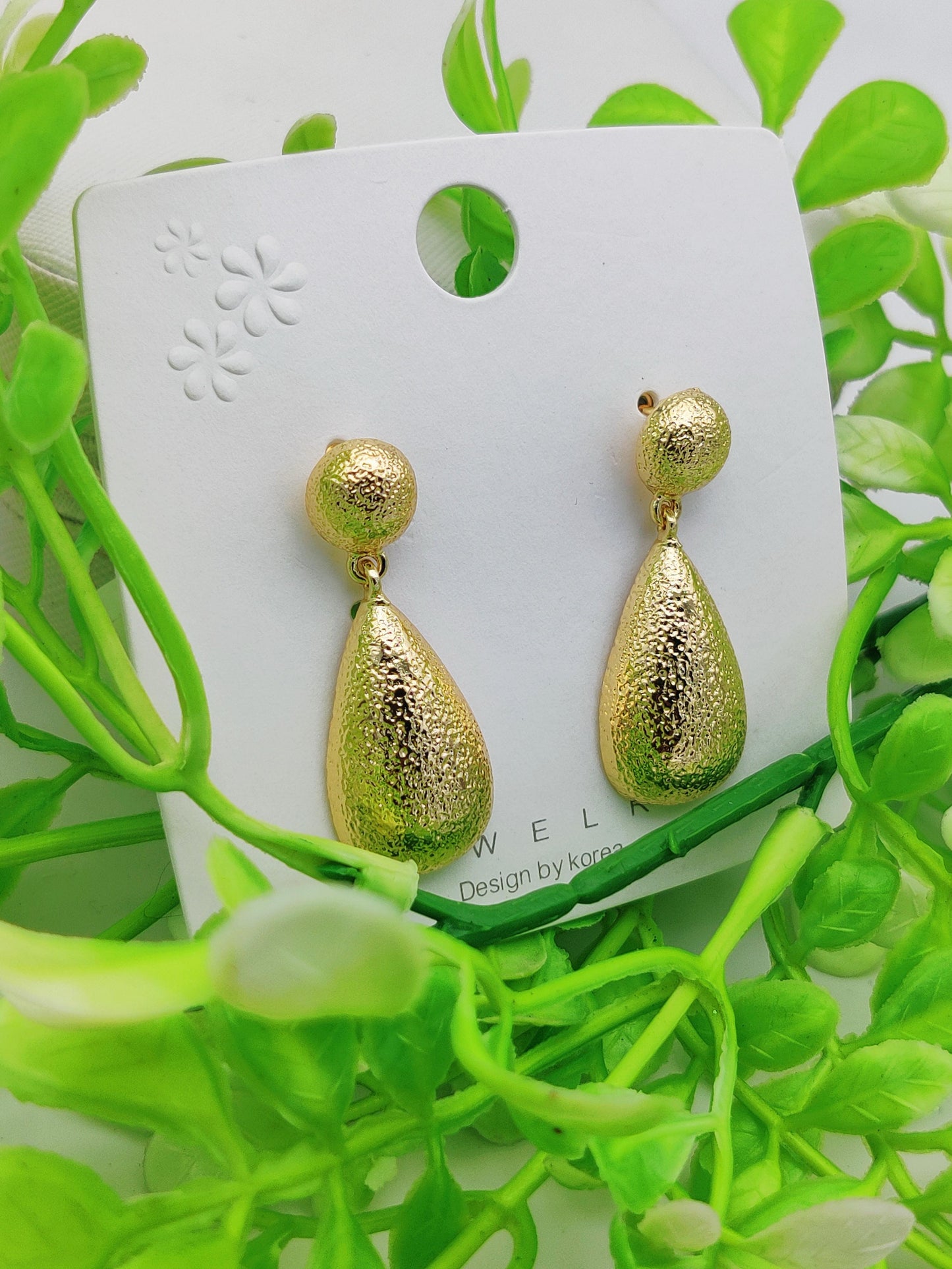 Textured Teardrop Earrings - Elegant & Tarnish - Free ✨💧 - Dynamic Deals