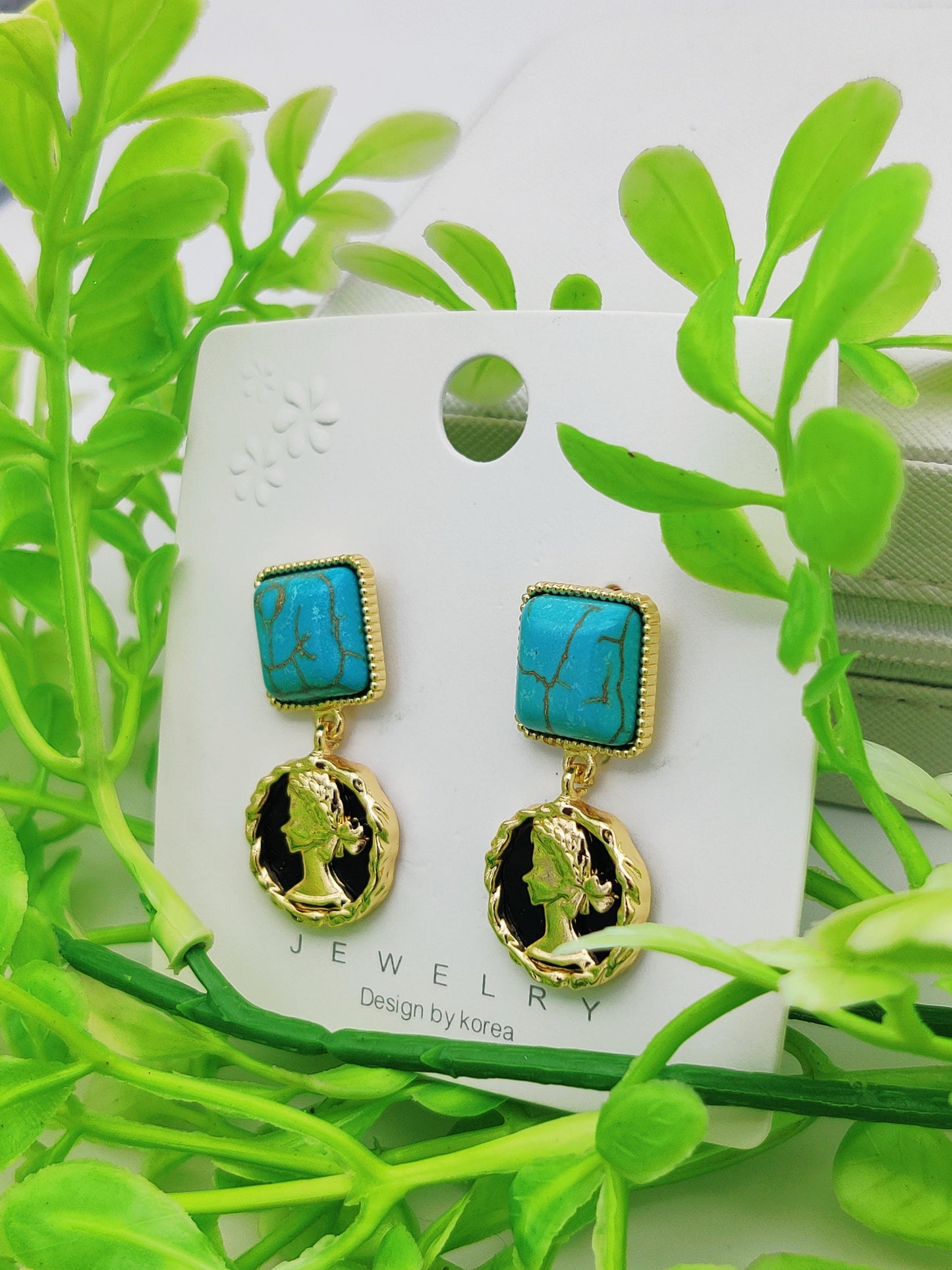 Turquoise & Gold Statement Earrings - Unique Design & Tarnish - Free ✨ - Dynamic Deals