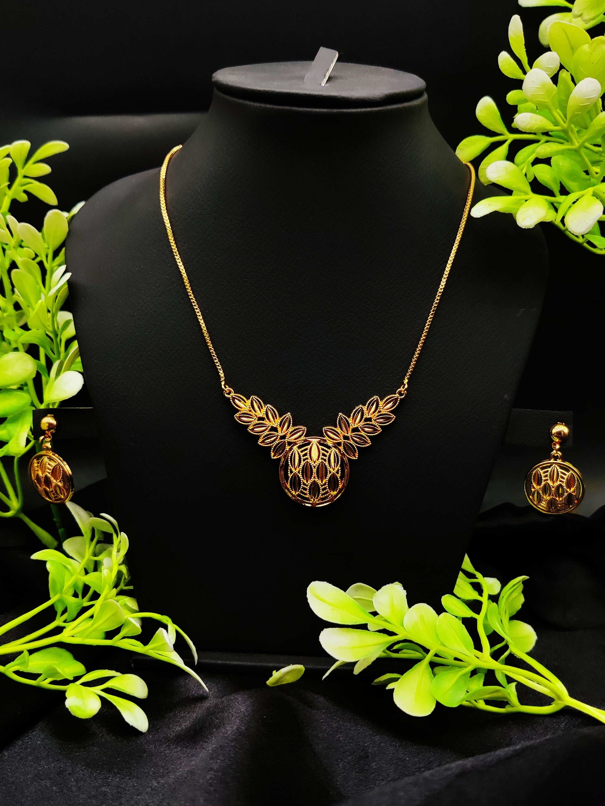 Zircon Leaf Pendant Necklace & Earring Set - Nature's Elegance ✨🍃 - Dynamic Deals